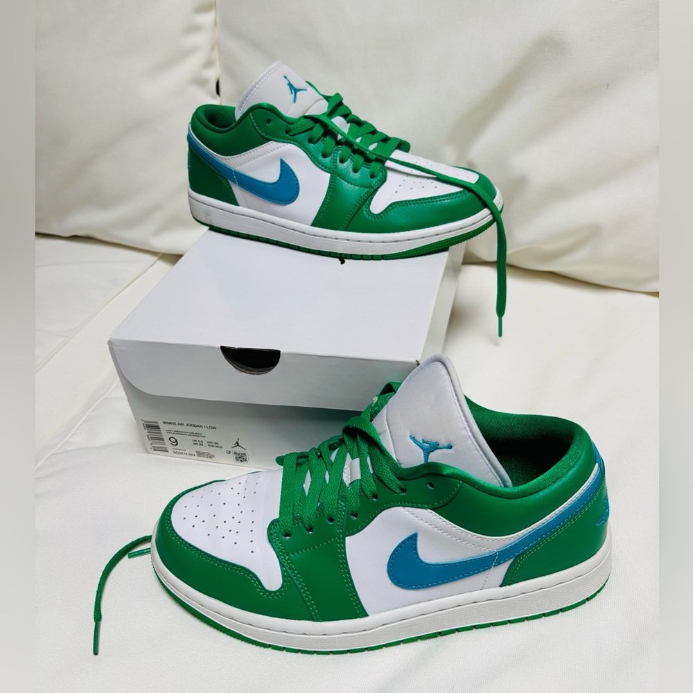 Nike Jordan Low sneakers